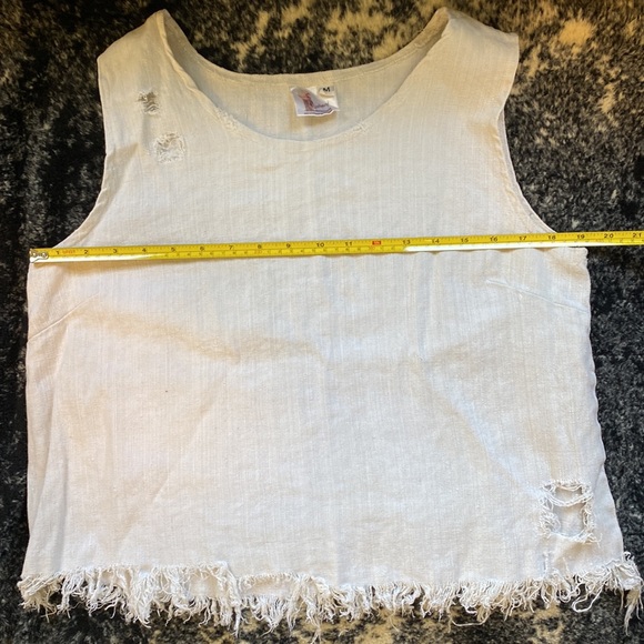 Distressed Linen Top - Picture 9 of 10